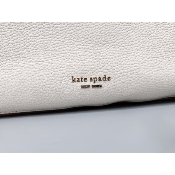Chic Kate Spade White & Tan Pebbled Leather Shoulder Bag - Picture 2 of 11